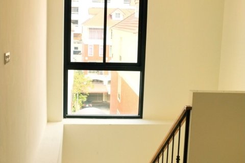 Office in Bang Kho Laem, Bangkok, Thailand № 160546 - photo 6