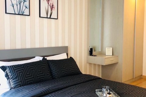 Кондоминиум с 3 спальнями в Ваттхане, Бангкок, Таиланд № 160547 - фото 3