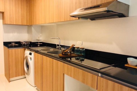 Кондоминиум с 3 спальнями в Ваттхане, Бангкок, Таиланд № 160547 - фото 2