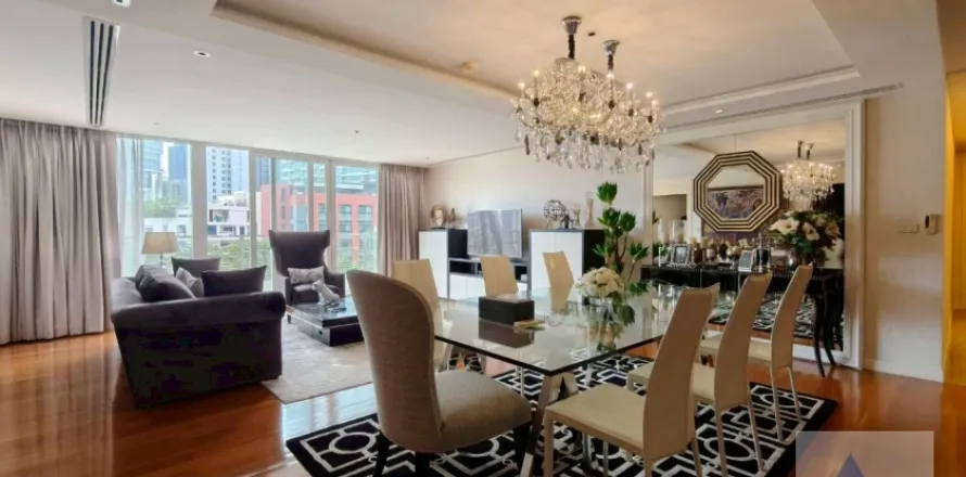 Condo à Watthana, Bangkok, Thaïlande, 3 chambres  № 215245