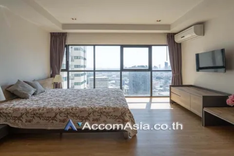 Condo à Sathon, Bangkok, Thaïlande, 3 chambres  № 215246 - photo 9