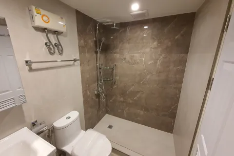 Кондоминиум с 2 спальнями в Ян Наве, Бангкок, Таиланд № 156560 - фото 11