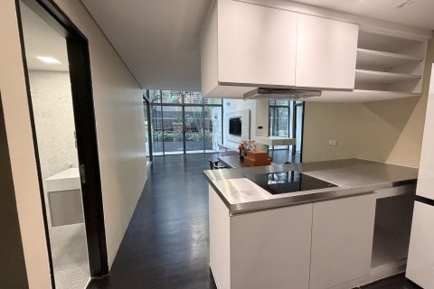 Condo à Watthana, Bangkok, Thaïlande, 2 chambres  № 148436 - photo 6