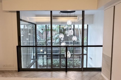 Condo à Watthana, Bangkok, Thaïlande, 2 chambres  № 148436 - photo 23