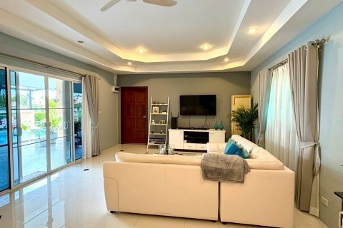 Вилла в Хуа Хине, Таиланд с 3 спальнями  № 148439 - фото 16