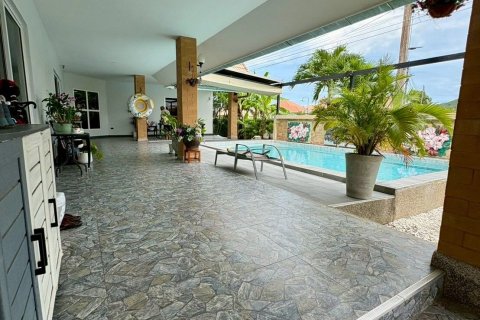 Вилла в Хуа Хине, Таиланд с 3 спальнями  № 148439 - фото 7