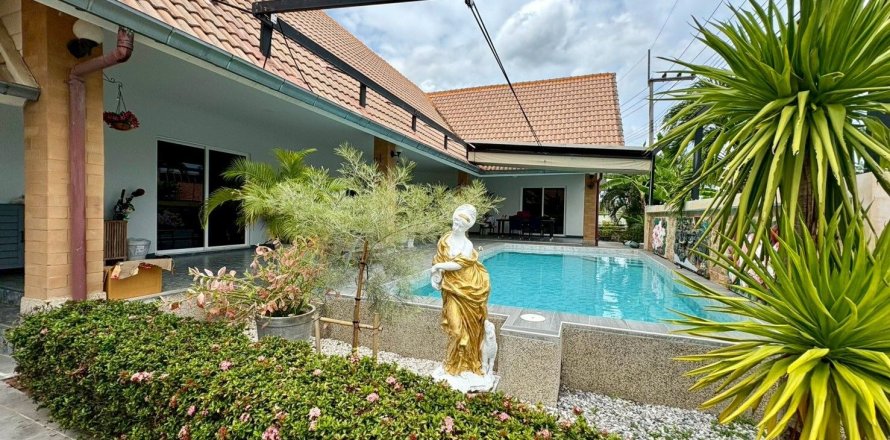 Вилла в Хуа Хине, Таиланд с 3 спальнями  № 148439