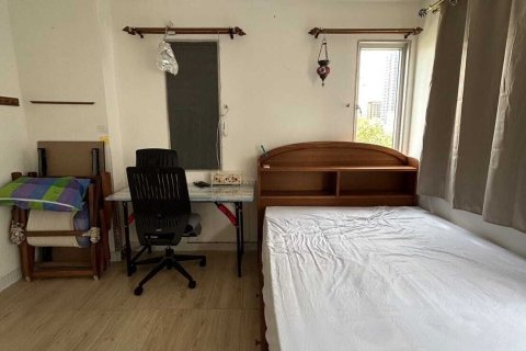 Condo à Huai Khwang, Bangkok, Thaïlande, 2 chambres  № 148435 - photo 6