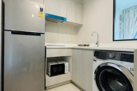 Studio in the Condo in Pathum Wan, Bangkok, Thailand  № 148438 - photo 3