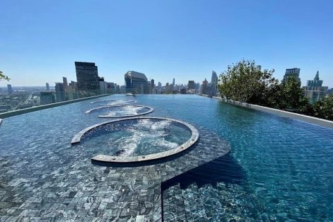 Studio in the Condo in Pathum Wan, Bangkok, Thailand  № 148438 - photo 5