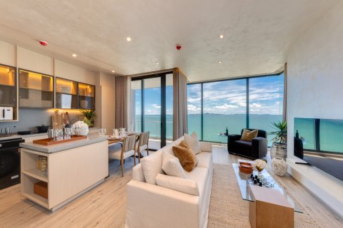 Apartment in Pattaya, Thailand 4 rooms № 183026 - photo 2