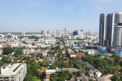 Кондоминиум с 2 спальнями в Бангкоке, Таиланд № 152324 - фото 14