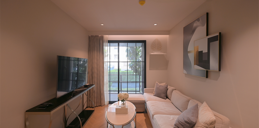 Condo in Bangkok, Thailand, 2 bedrooms  № 184519