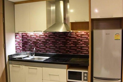 Кондоминиум с 2 спальнями в Клонг Тоэй, Бангкок, Таиланд № 154476 - фото 6