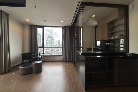 Studio dans le Condo à Watthana, Bangkok, Thaïlande  № 158402 - photo 3