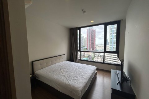 Studio dans le Condo à Watthana, Bangkok, Thaïlande  № 158402 - photo 5