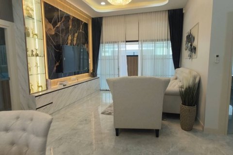 Дом в Паттайе, Таиланд с 4 спальнями  № 158401 - фото 2