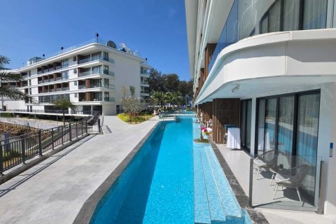 Studio dans le Condo à Phuket, Thaïlande  № 158400 - photo 14