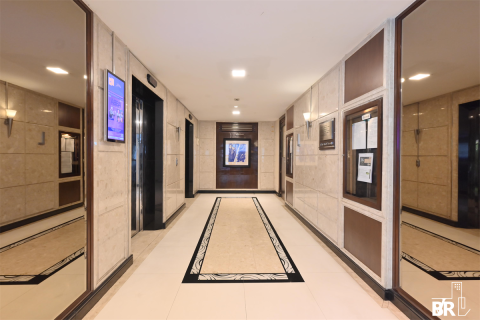 Condo in Bangkok, Thailand, 2 bedrooms № 185017 - photo 9