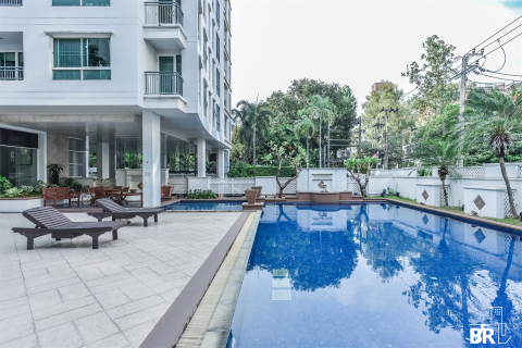 Condo in Bangkok, Thailand, 2 bedrooms № 185017 - photo 6