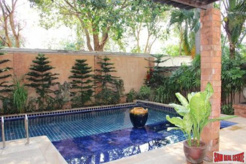 House on Jomtien Beach, Pattaya, Thailand 3 bedrooms № 193140 - photo 5