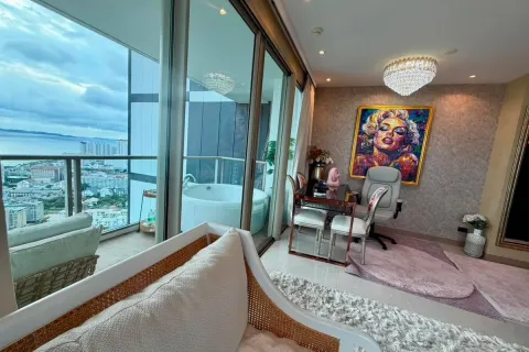 Condominio de 2 dormitorios en Jomtien Beach, Pattaya, Tailandia № 210644 - foto 16