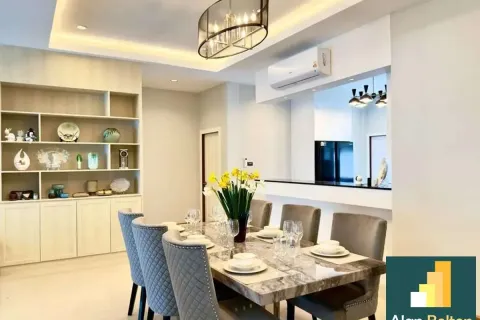 Casa de 3 dormitorios en Pattaya, Tailandia № 210647 - foto 8