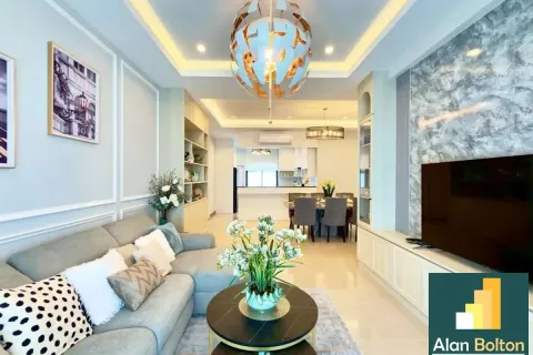 Casa de 3 dormitorios en Pattaya, Tailandia № 210647 - foto 6
