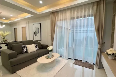 Casa de 3 dormitorios en Pattaya, Tailandia № 210648 - foto 10