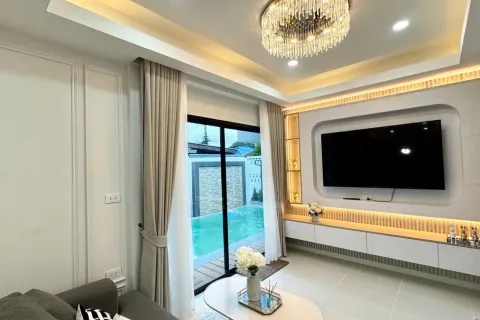 Casa de 3 dormitorios en Pattaya, Tailandia № 210648 - foto 5