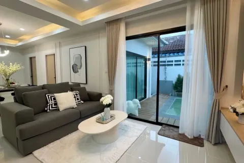 Casa de 3 dormitorios en Pattaya, Tailandia № 210648 - foto 7