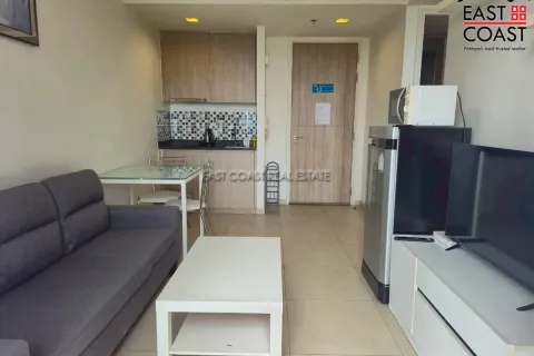 Condominio de 1 dormitorio en Pattaya, Tailandia № 212453 - foto 2