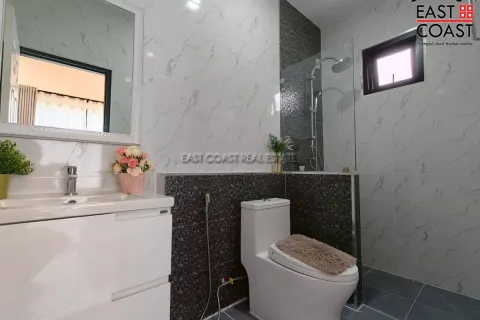 Casa de 3 dormitorios en Pattaya, Tailandia № 212451 - foto 13