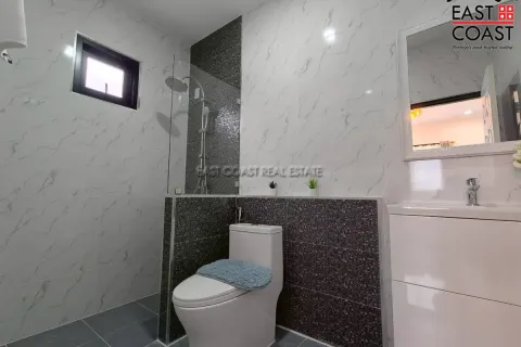 Casa de 3 dormitorios en Pattaya, Tailandia № 212451 - foto 17