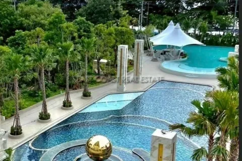 Condominio de 1 dormitorio en Jomtien Beach, Pattaya, Tailandia № 212457 - foto 2