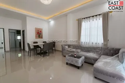 Casa de 3 dormitorios en Pattaya, Tailandia № 212455 - foto 8