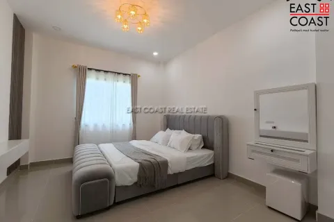 Casa de 3 dormitorios en Pattaya, Tailandia № 212455 - foto 10