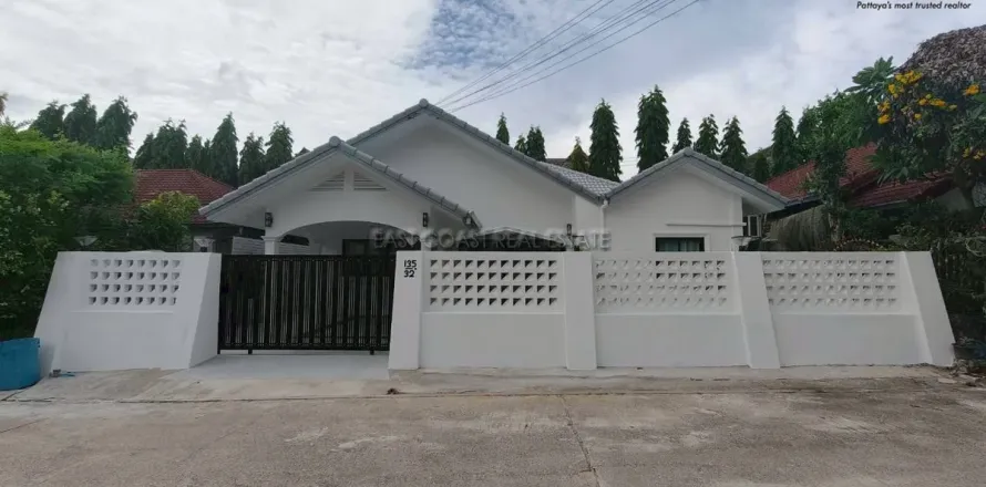 Casa de 2 dormitorios en Pattaya, Tailandia № 212452