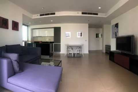 Кондоминиум с 2 спальнями в Кхлонг Сане, Бангкок, Таиланд № 140041 - фото 2