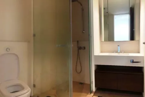 Кондоминиум с 2 спальнями в Кхлонг Сане, Бангкок, Таиланд № 140041 - фото 16