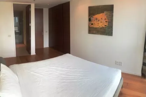 Кондоминиум с 2 спальнями в Кхлонг Сане, Бангкок, Таиланд № 140041 - фото 8