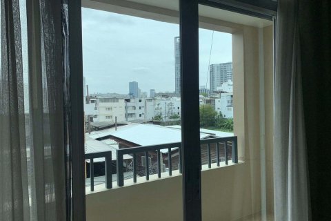 Кондоминиум с 3 спальнями в Ян Наве, Бангкок, Таиланд № 164230 - фото 8