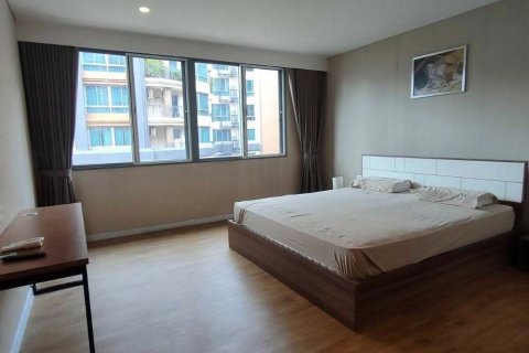 Кондоминиум с 3 спальнями в Ян Наве, Бангкок, Таиланд № 164230 - фото 3