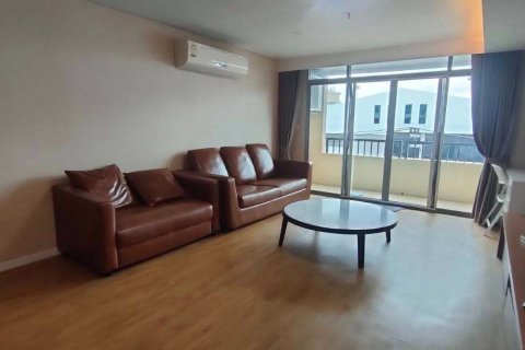 Кондоминиум с 3 спальнями в Ян Наве, Бангкок, Таиланд № 164230 - фото 4