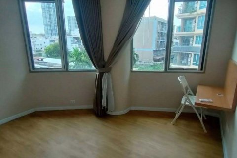 Кондоминиум с 3 спальнями в Ян Наве, Бангкок, Таиланд № 164230 - фото 16