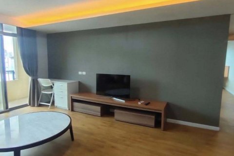 Кондоминиум с 3 спальнями в Ян Наве, Бангкок, Таиланд № 164230 - фото 15