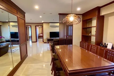 Condo in Watthana, Bangkok, Thailand, 3 bedrooms № 159409 - photo 6