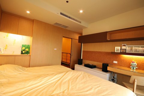 Condo in Khlong Toei, Bangkok, Thailand, 3 bedrooms  № 159410 - photo 9