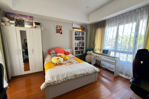 Townhouse in Phuket, Thailand 4 bedrooms № 159408 - photo 9