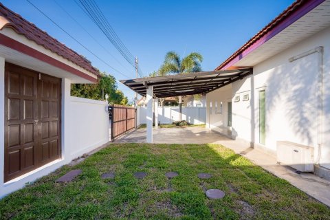 Villa in Hua Hin, Thailand 3 bedrooms № 159412 - photo 15